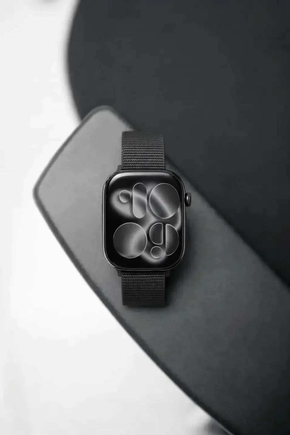 Apple Logo Series 11 Watch